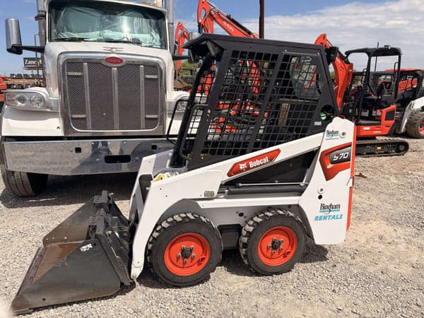 Image of Bobcat S70 equipment image 1