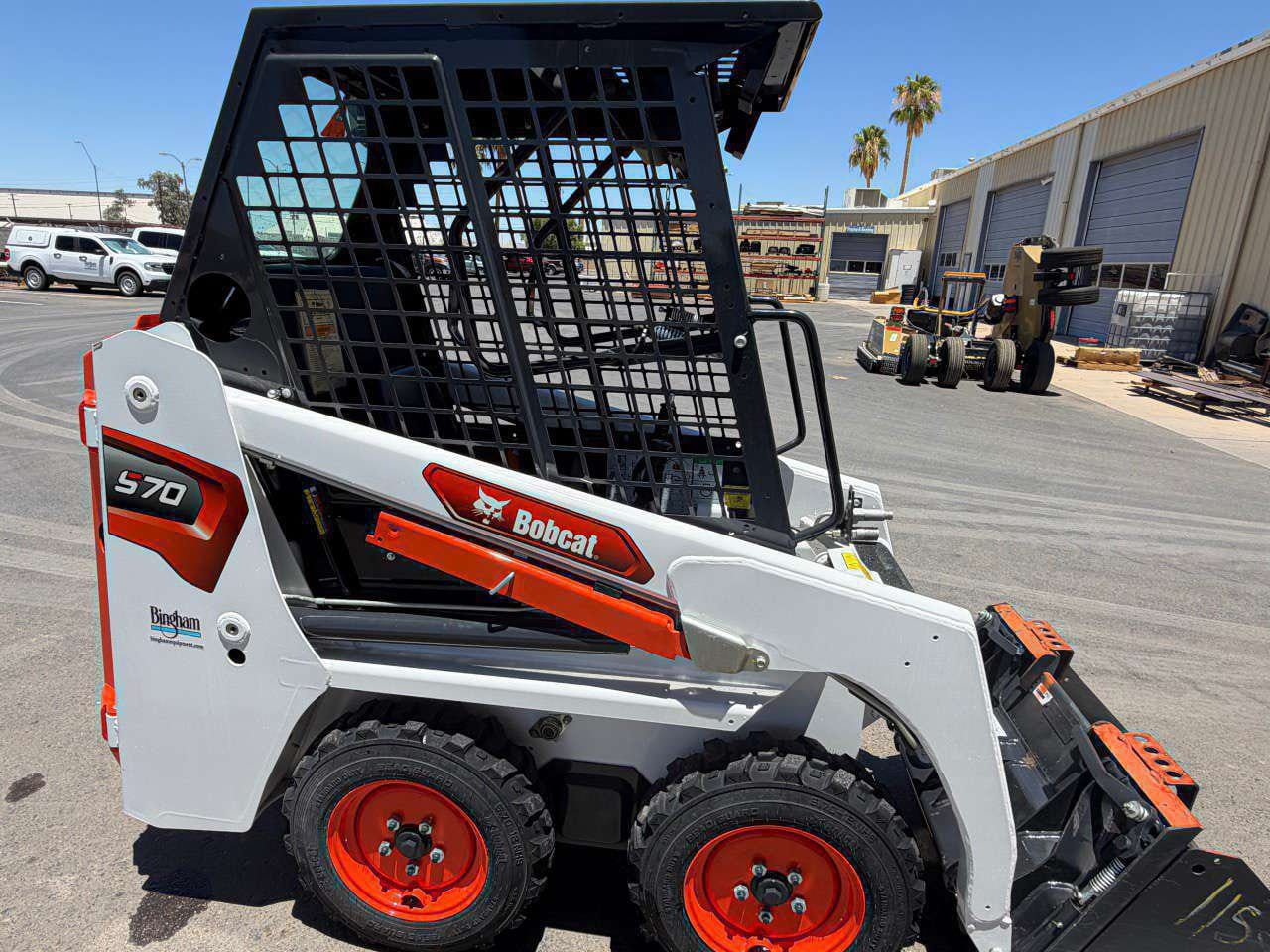 Bobcat S70 Equipment Image0