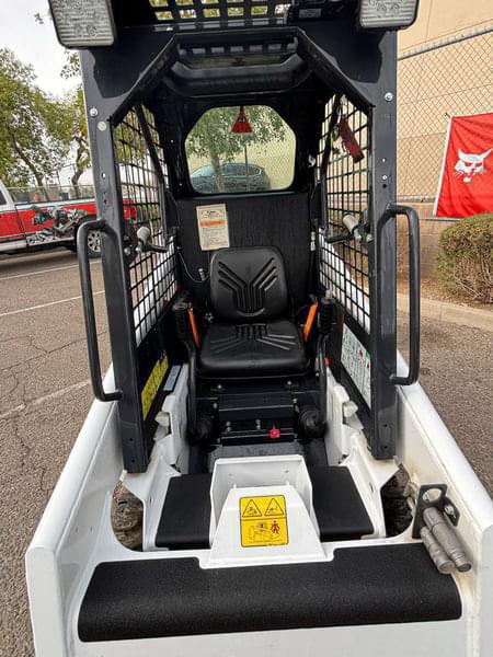 Image of Bobcat S70 equipment image 4