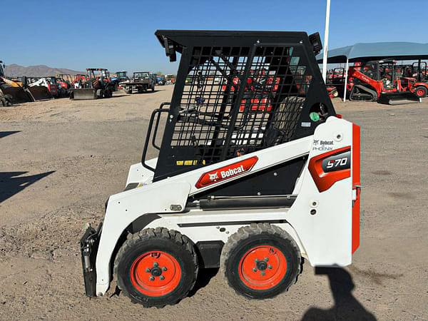 Image of Bobcat S70 equipment image 4