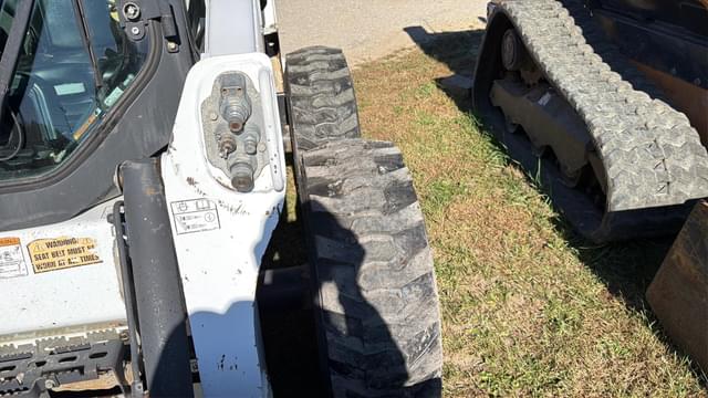 Image of Bobcat S750 equipment image 3
