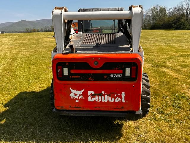 Image of Bobcat S750 equipment image 4