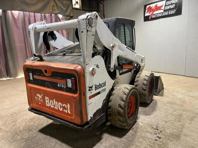 Image of Bobcat S750 equipment image 4
