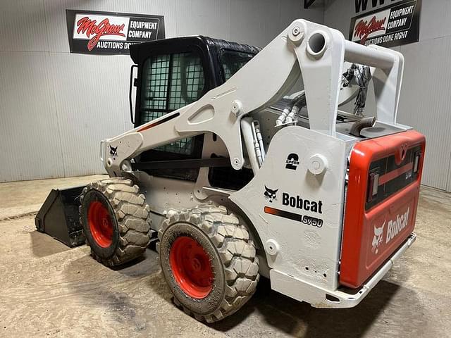 Image of Bobcat S750 equipment image 2