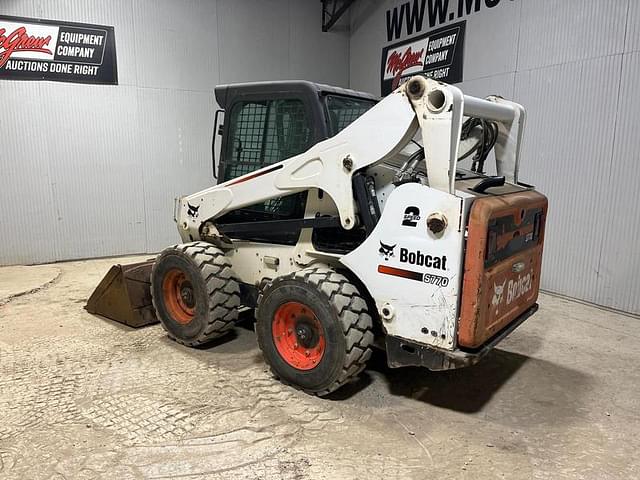 Image of Bobcat S770 equipment image 2