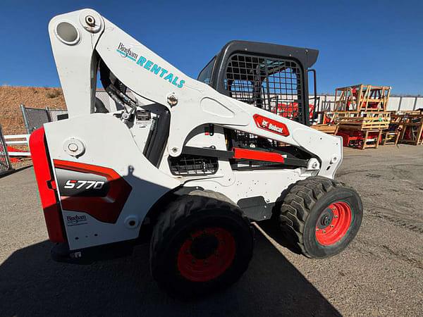 Image of Bobcat S770 equipment image 1