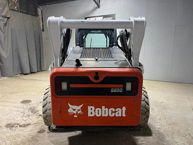 Image of Bobcat S850 equipment image 3