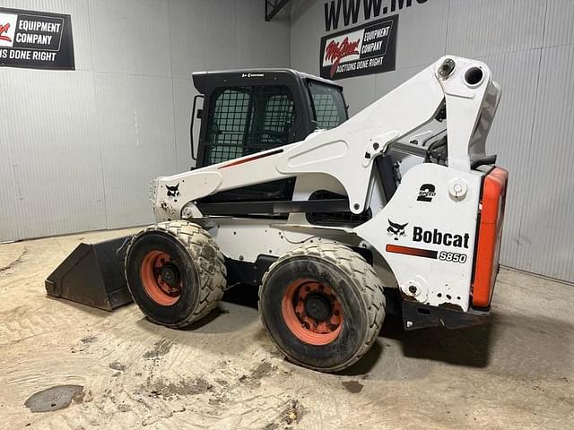 Image of Bobcat S850 equipment image 2