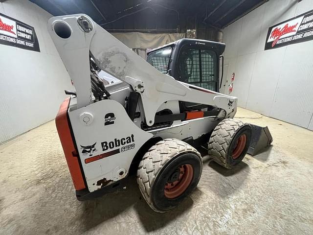 Image of Bobcat S850 equipment image 4