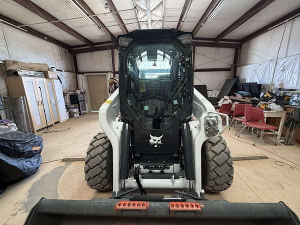 Image of Bobcat S86 equipment image 2