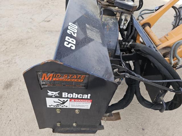 Image of Bobcat SB200 equipment image 1