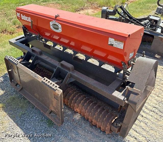 Image of Bobcat 72SDR equipment image 4