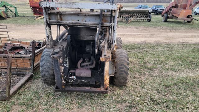 Image of Bobcat M-610 equipment image 1