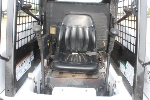 Image of Bobcat 763 equipment image 4