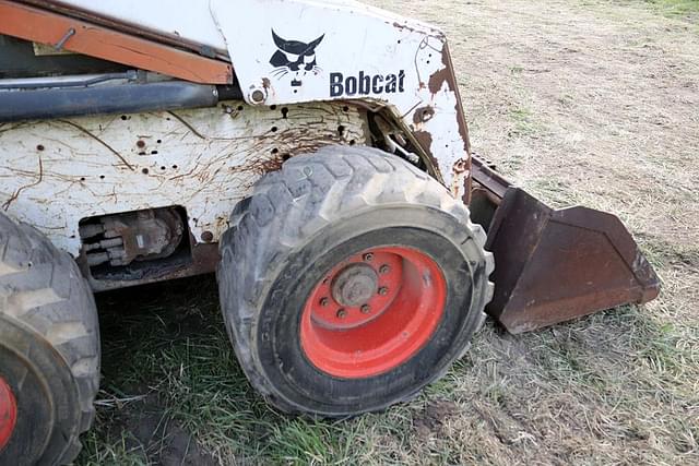 Image of Bobcat 863 equipment image 3