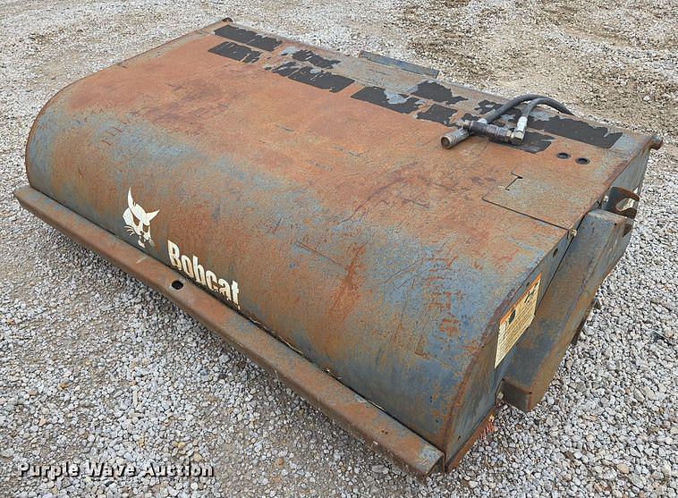 Image of Bobcat 72 Primary image