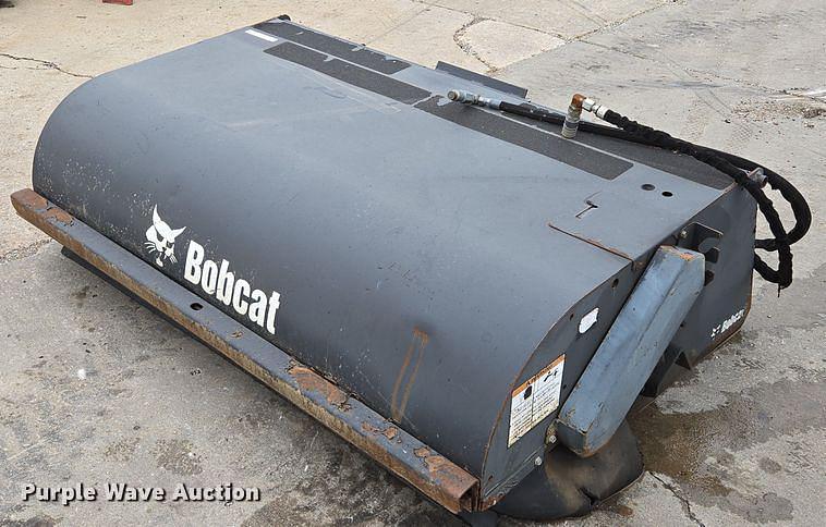 Image of Bobcat Sweeper 72 Primary image