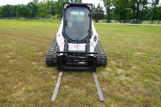 Image of Bobcat T740 equipment image 1