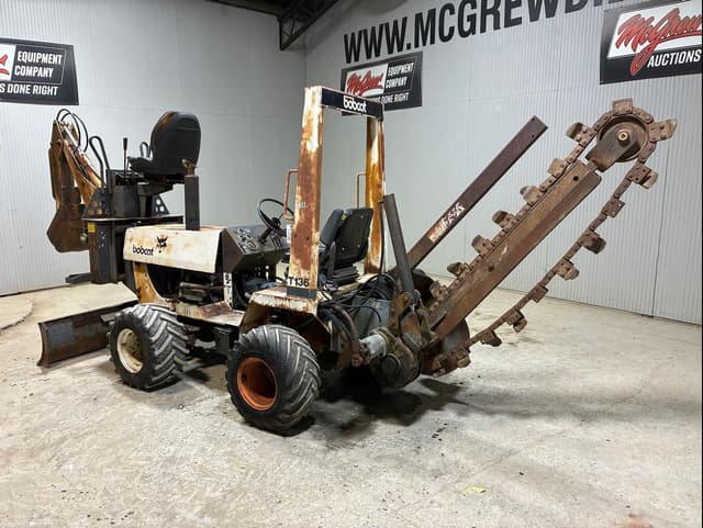 Image of Bobcat T136 equipment image 2