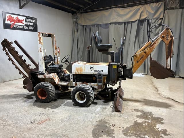 Image of Bobcat T136 equipment image 4