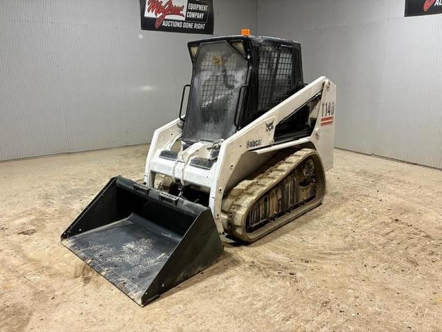 Image of Bobcat T140 equipment image 1