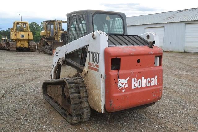 Image of Bobcat T180 equipment image 1