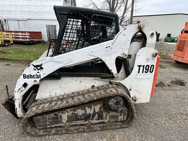 Image of Bobcat T190 equipment image 1