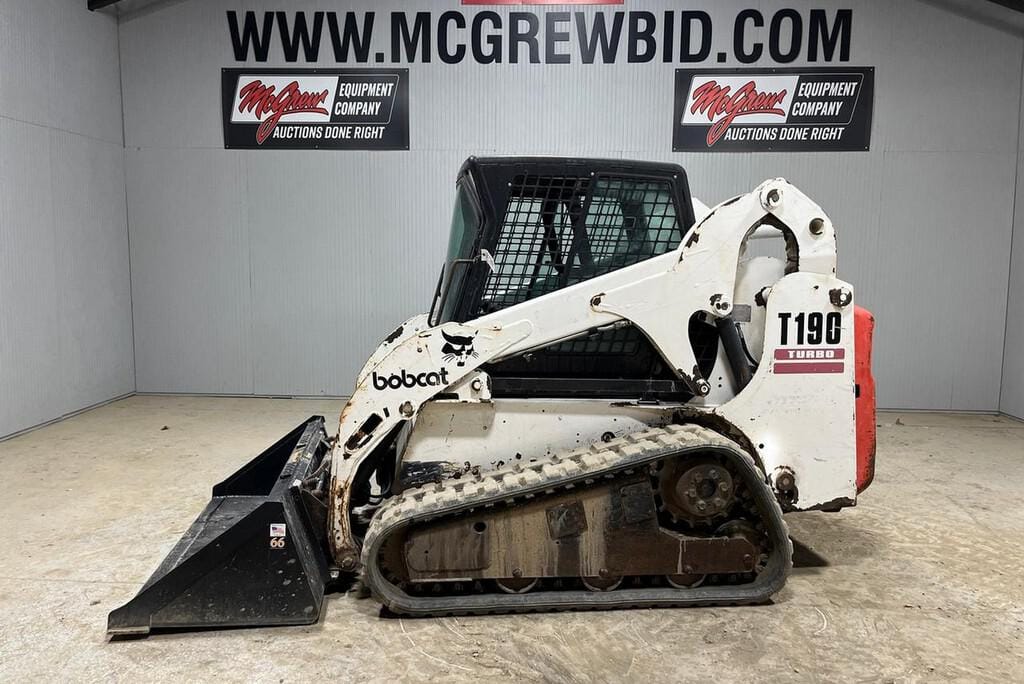 Main image Bobcat T190