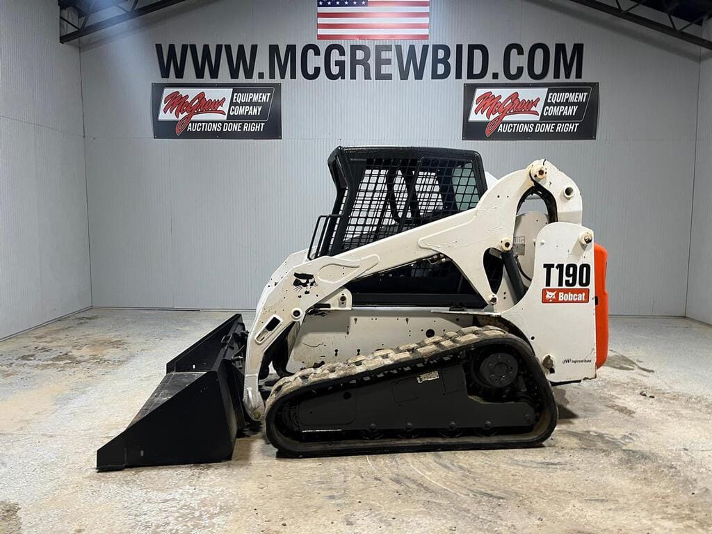 Main image Bobcat T190