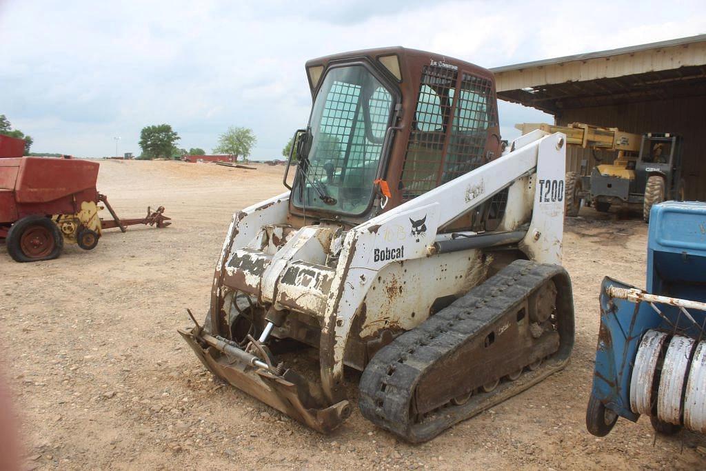 Image of Bobcat T200 Primary image
