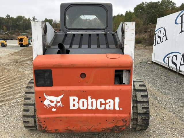Image of Bobcat T200 equipment image 3