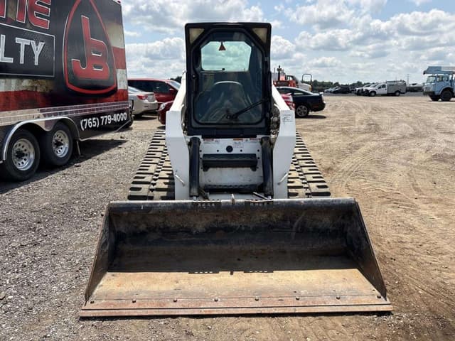 Image of Bobcat T250 equipment image 4