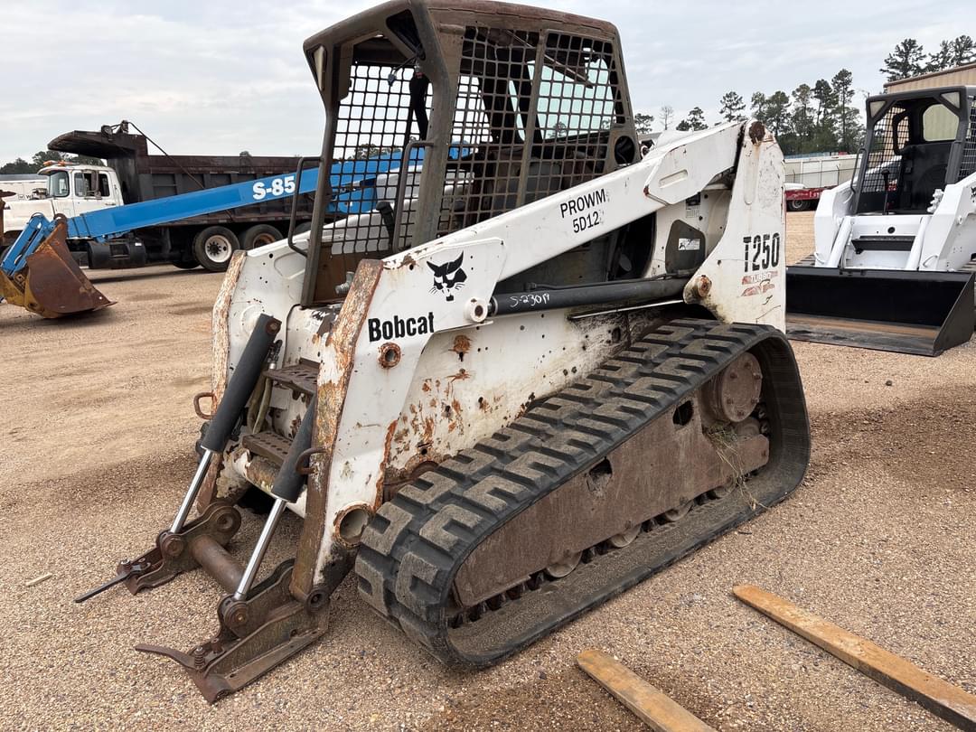 Image of Bobcat T250 Primary image