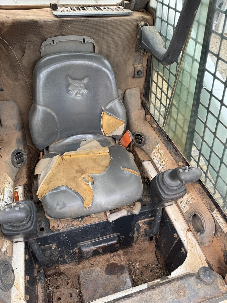 Image of Bobcat T300 Image 1