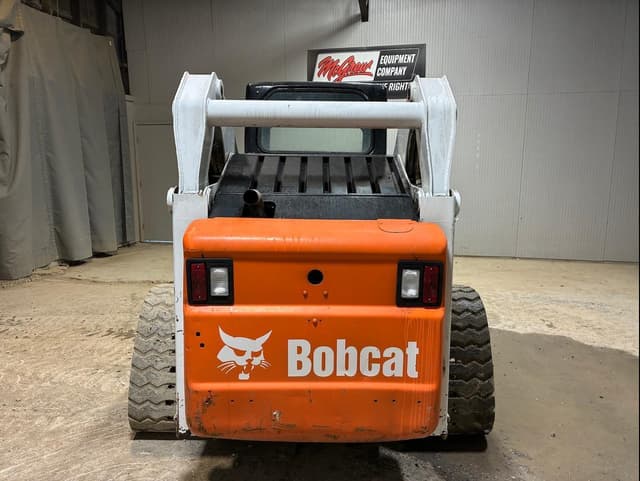 Image of Bobcat T300 equipment image 3