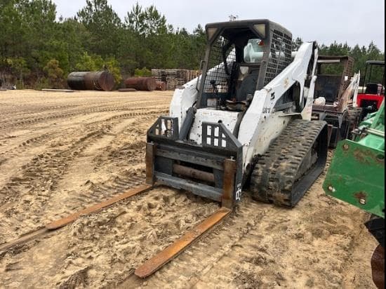 Image of Bobcat T300 equipment image 1