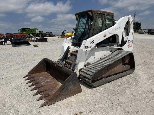 Bobcat T300 Equipment Image0