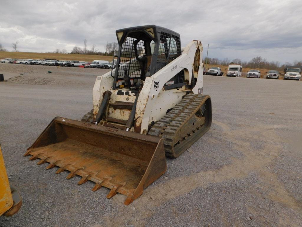 Main image Bobcat T300