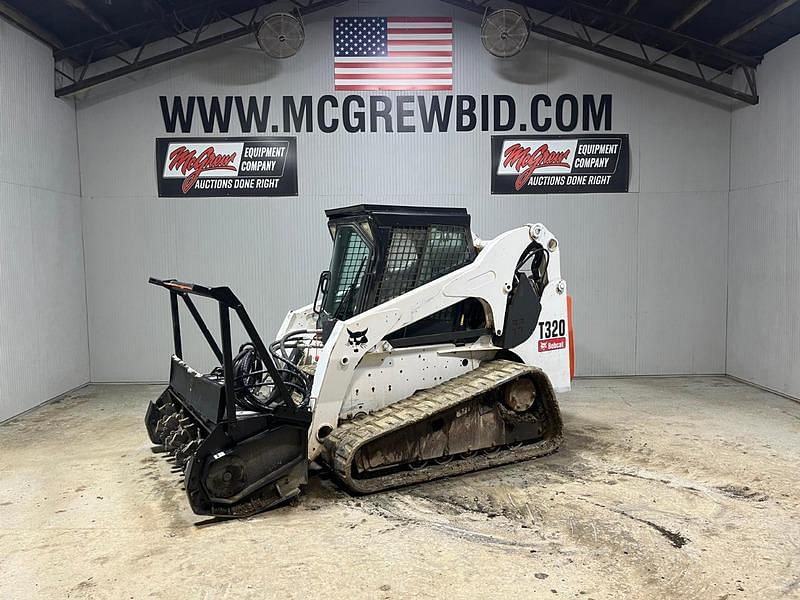 Image of Bobcat T320 Primary image