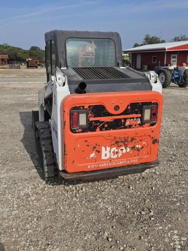 Image of Bobcat T450 equipment image 4