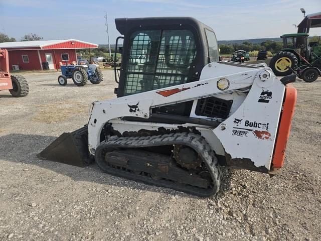 Image of Bobcat T450 equipment image 3