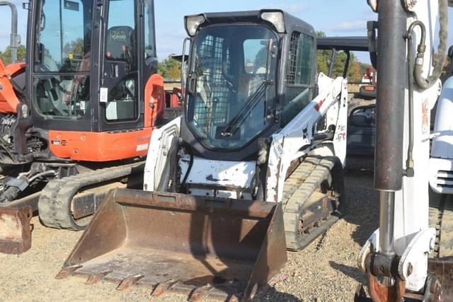 Image of Bobcat T450 equipment image 3