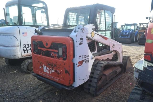 Image of Bobcat T450 equipment image 1
