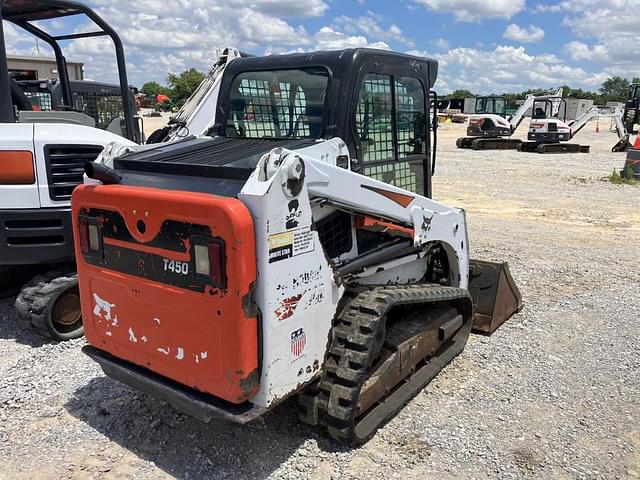 Image of Bobcat T450 equipment image 2