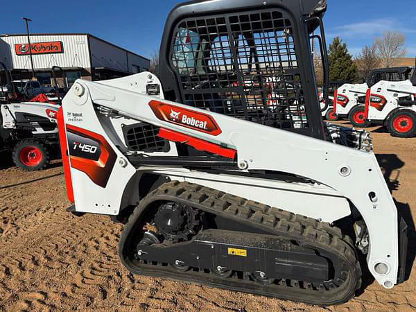 Image of Bobcat T450 equipment image 1