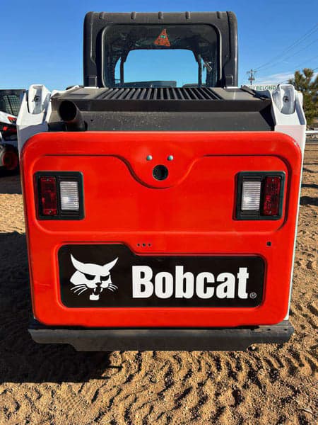 Image of Bobcat T450 equipment image 3