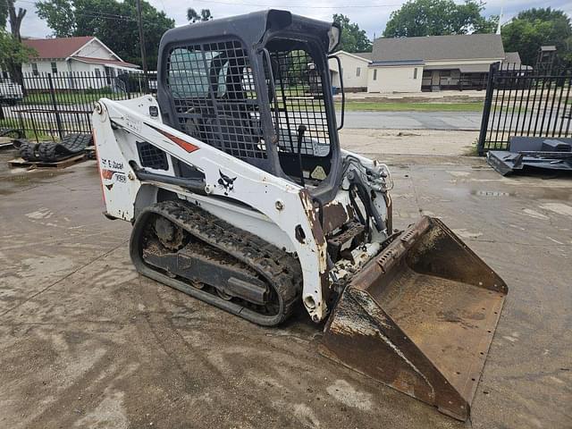 Image of Bobcat T450 equipment image 3
