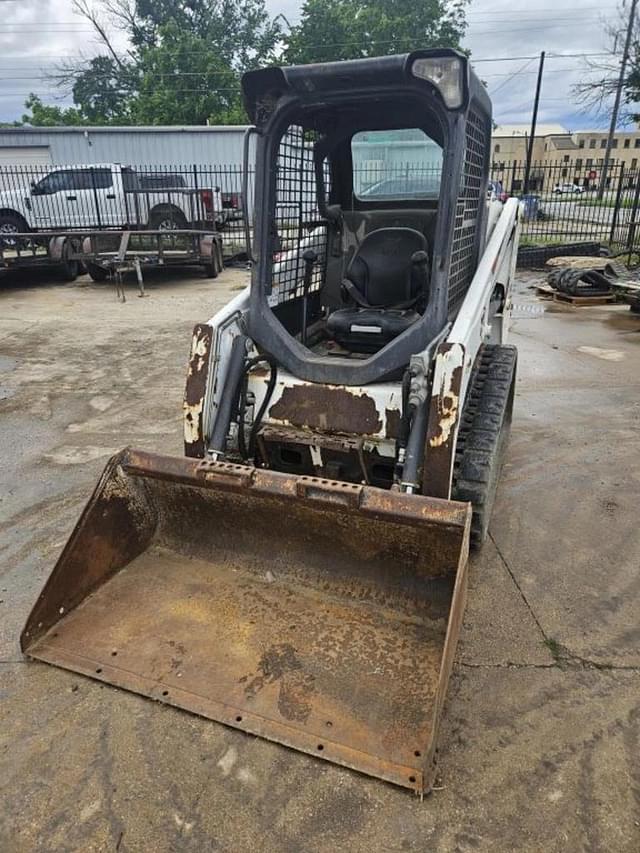 Image of Bobcat T450 equipment image 1