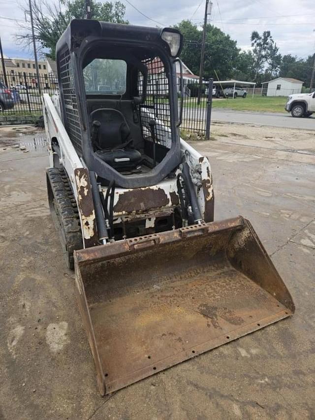Image of Bobcat T450 equipment image 2