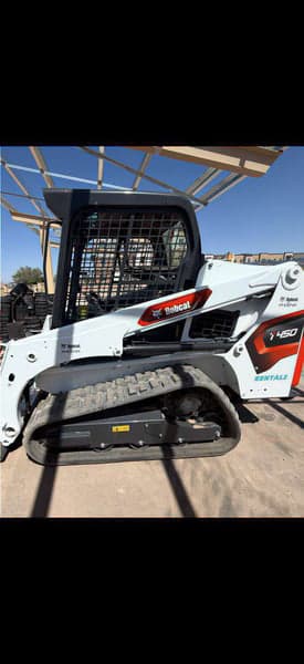 Image of Bobcat T450 equipment image 1